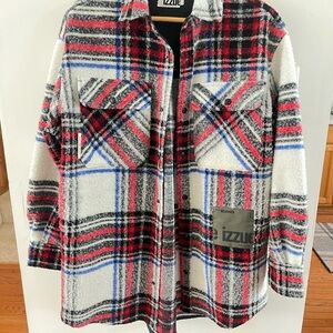 IZZUE Oversized Plaid Shacket Wool Blend Shirt Jacket Red White Black Size Small
